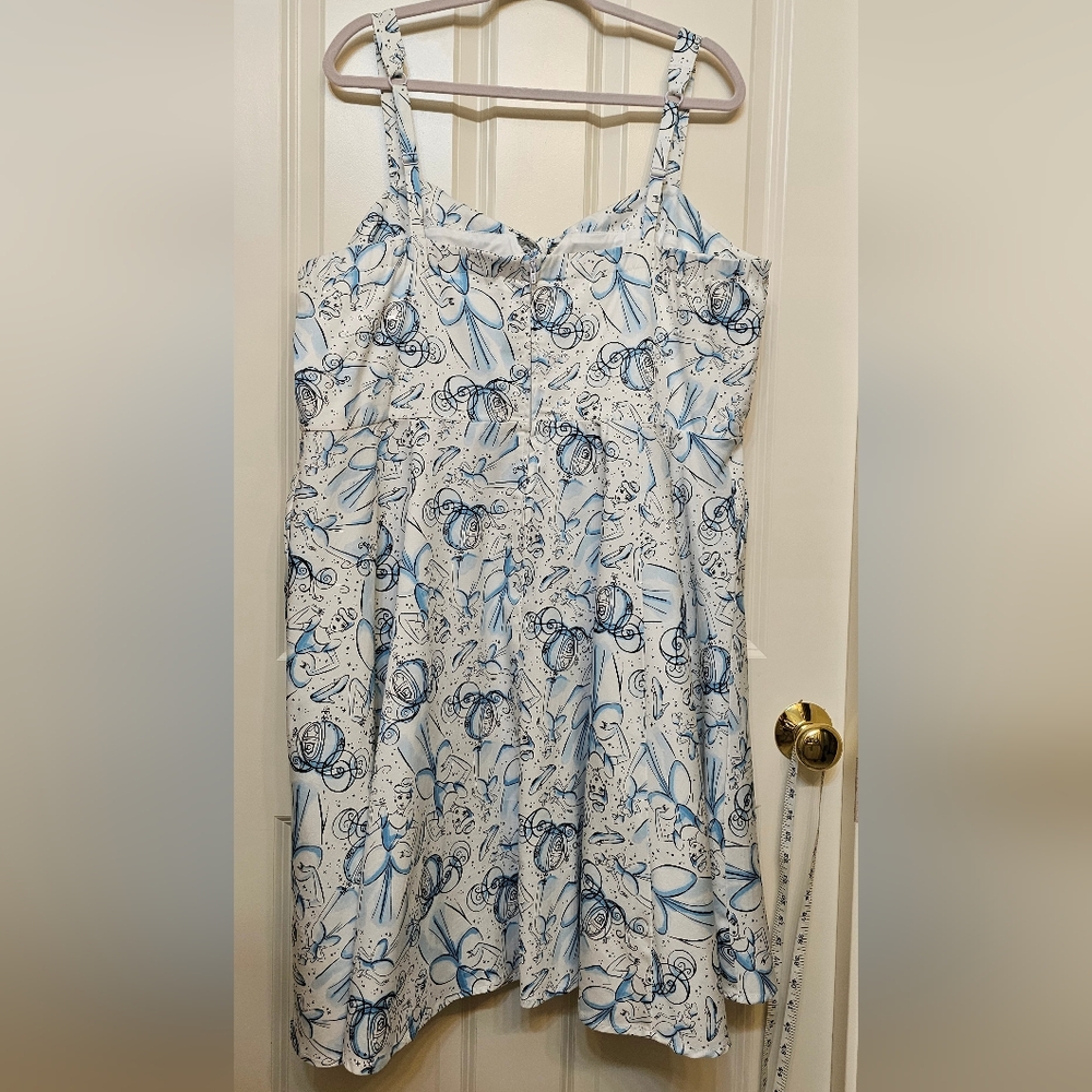 Disney Cinderella Swing dress w/pockets, 97% cotton - Picture 10 of 10